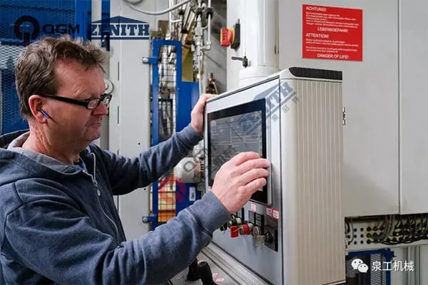 Лекционный зал Цюаньгун 丨Как обслуживать машину с проницаемыми блоками?