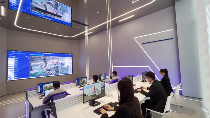 QGM Machinery: более 40 лет глубоко развивает основной бизнес, находится в авангарде инноваций и расширяется по всему миру с международной перспективой.